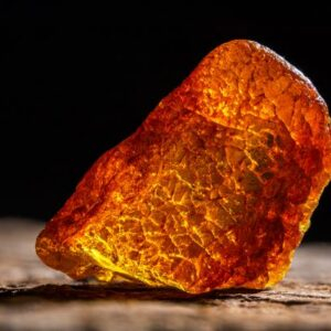 Amber Noir - vonný olej na výrobu sviečok
