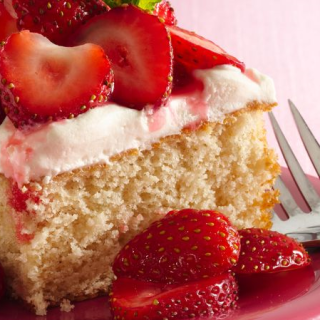 Strawberry Shortcake - vonný olej na výrobu sviečok